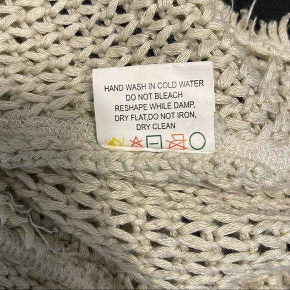 Quinn Women’s Pullover Cold Shoulder Knit Boho Sweater - Picture 9 of 10